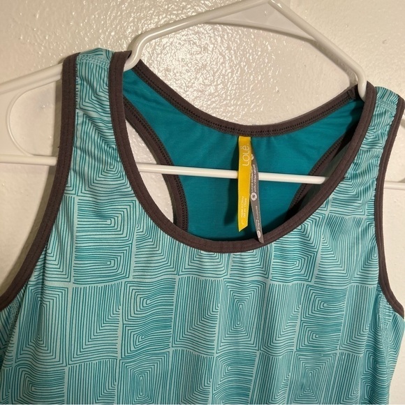 Lole Guell Tank Top with Racerback in Aqua Splash Square - Picture 4 of 14